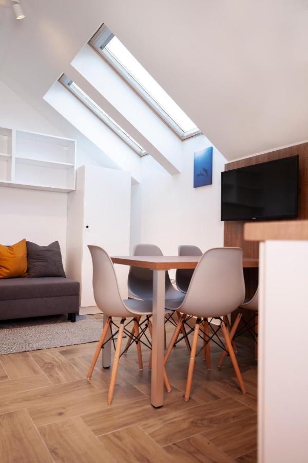 Hvt Comfort Apartments Mezokovesd ภายนอก รูปภาพ