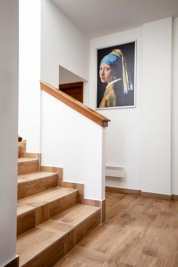 Hvt Comfort Apartments Mezokovesd ภายนอก รูปภาพ